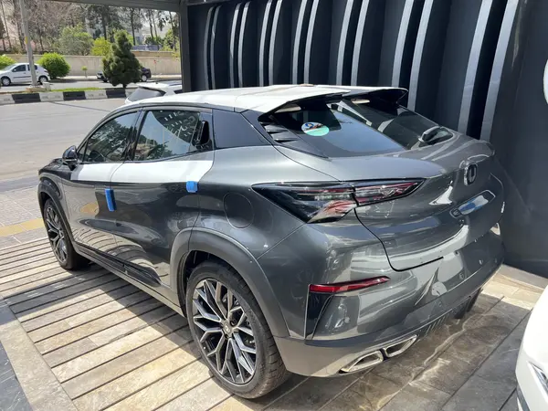 چانگان، UNI-T