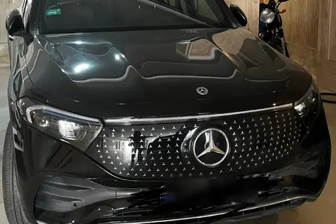 بنز، کلاس EQB