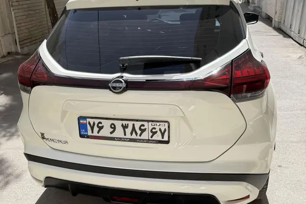 نیسان  کیکس