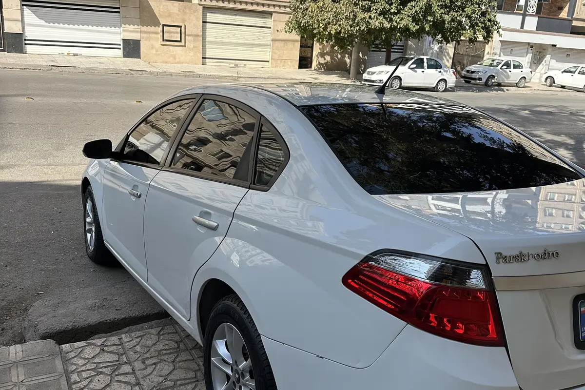برلیانس،  H330