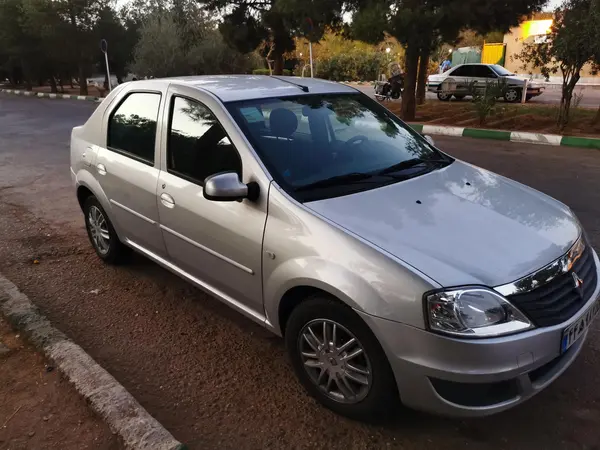 رنو، تندر 90