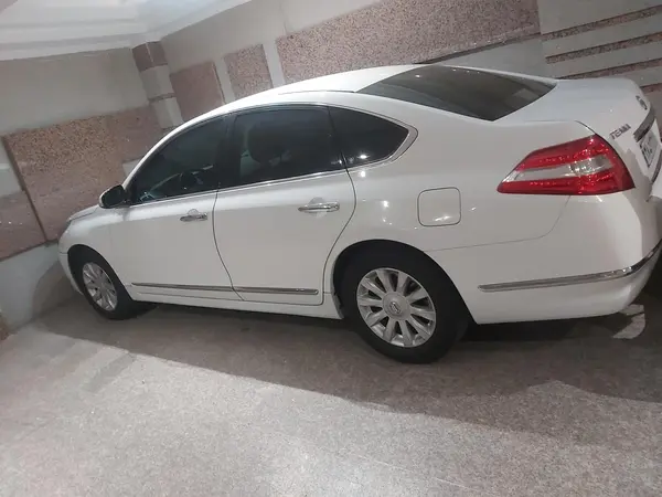 نیسان  تی ینا (مونتاژ)