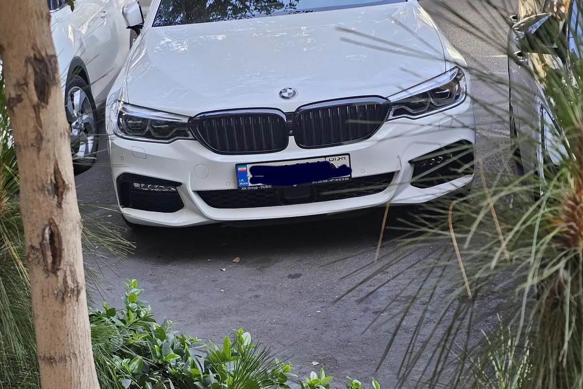 ب ام و،  سری 5 سدان