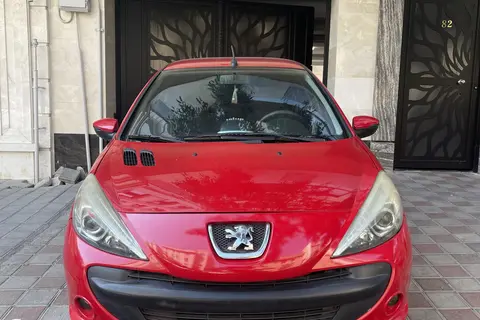 پژو، 207