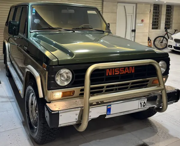 نیسان، پاترول چهار در