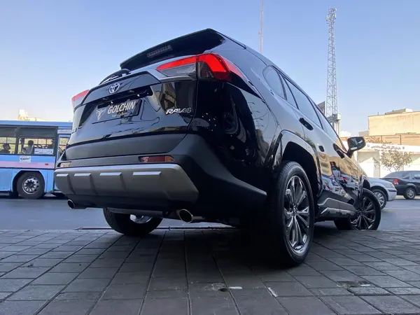 تویوتا، راوفور