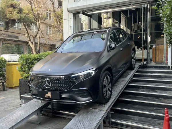 بنز، کلاس EQA