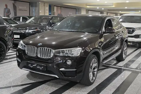 ب ام و، X4