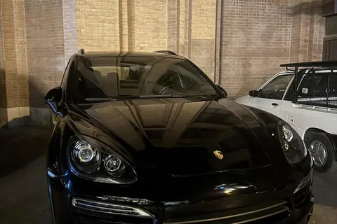 پورشه، کاین