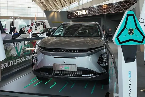 پیش فروش فونیکس، FX EV