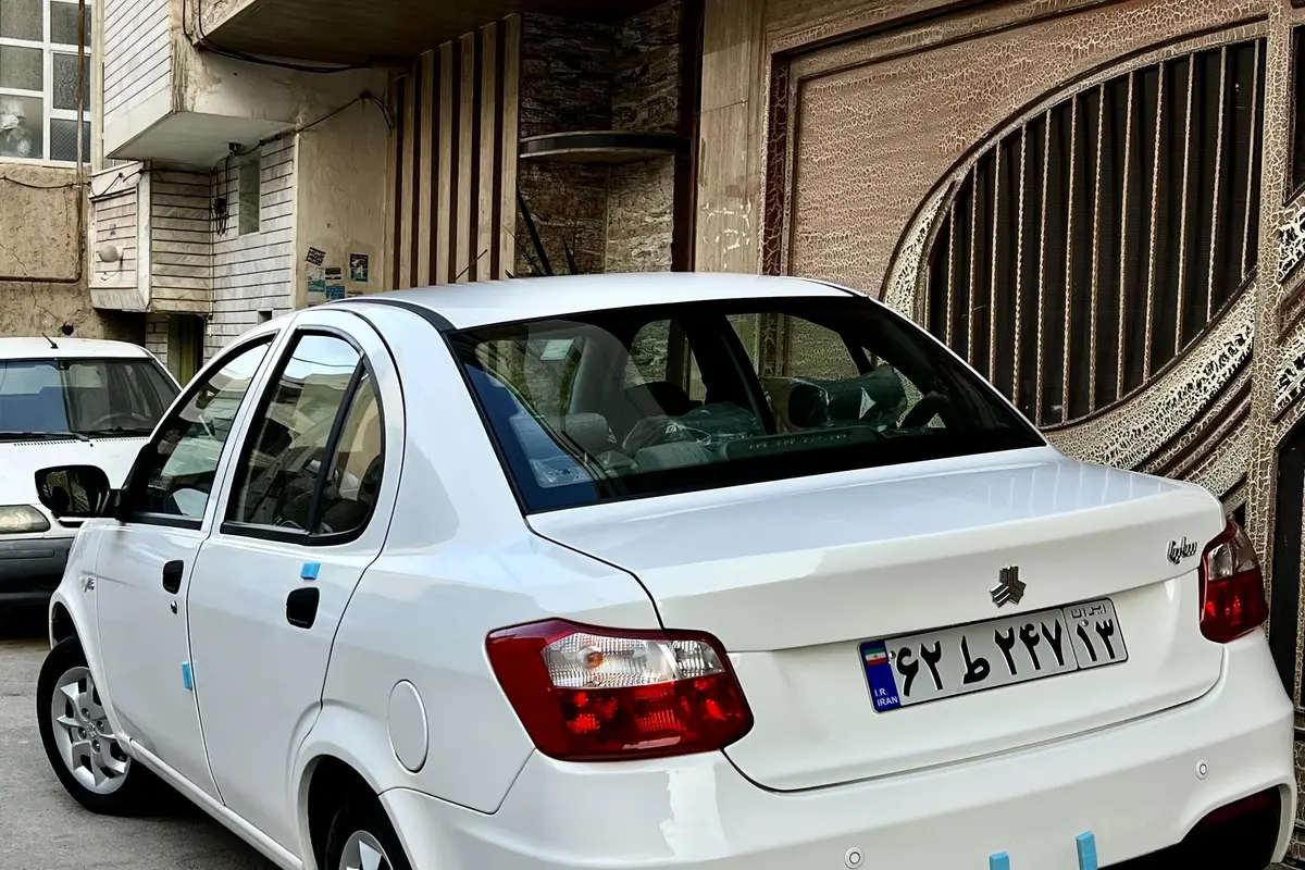 ساینا،  S