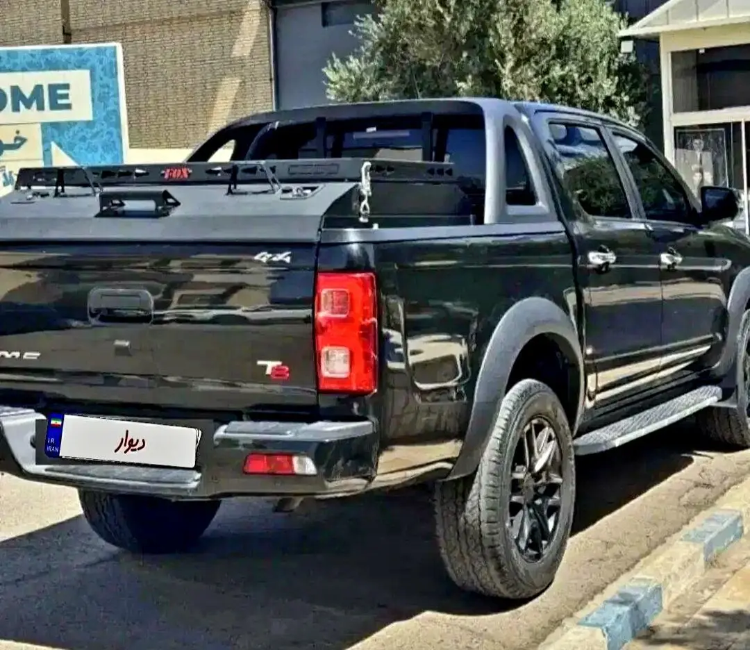 کی ام سی  T8