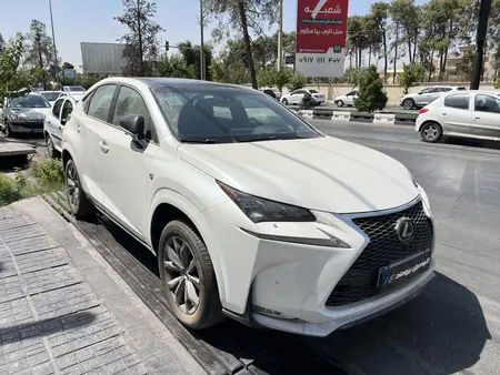 لکسوس NX