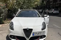 آلفارومئو، جولیتا