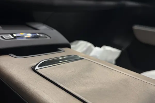 ولوو  XC70