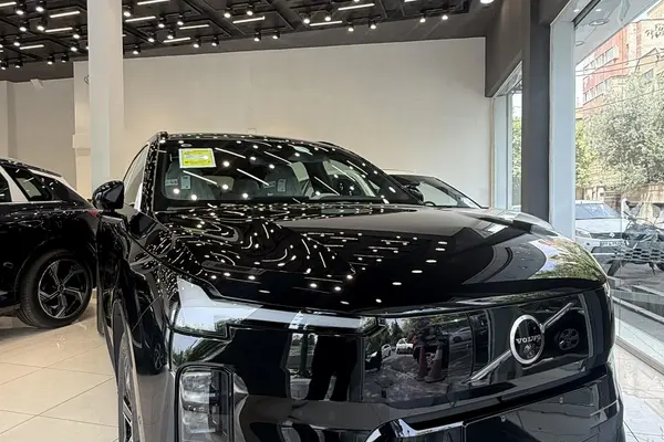 ولوو  XC70