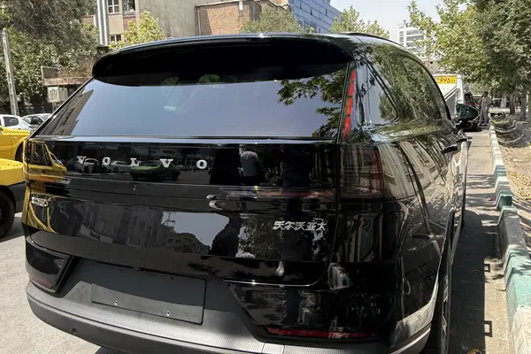 ولوو  XC70