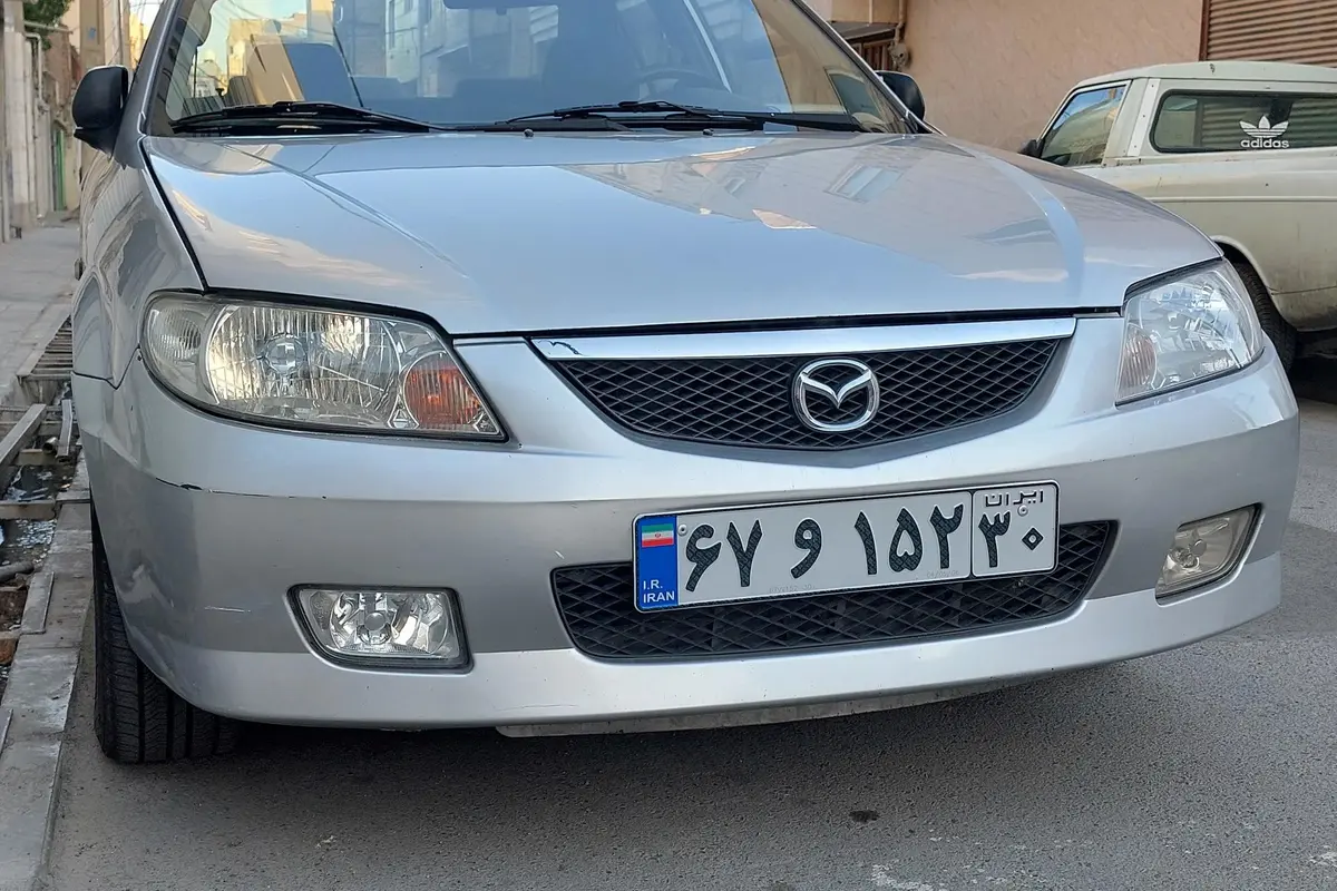 مزدا،  323
