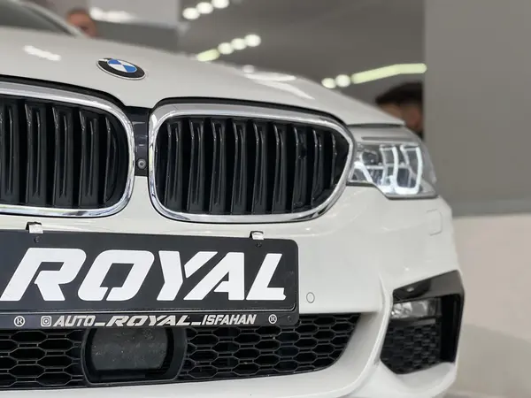 ب ام و، سری 5 سدان