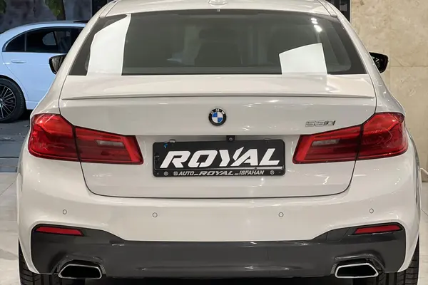 ب ام و، سری 5 سدان