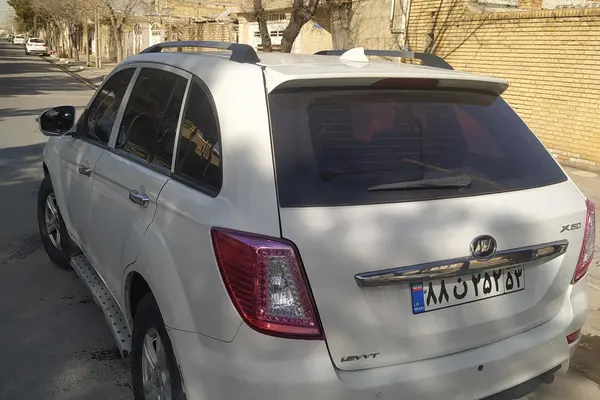 لیفان، X60
