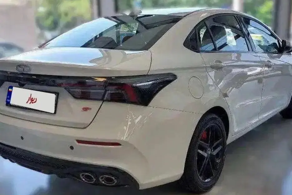 فونیکس،  آریزو 6 جی تی (Z6 GT)