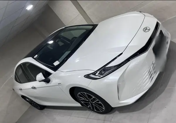 تویوتا، کمری هیبرید