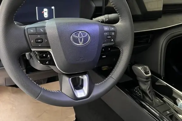 تویوتا، کمری هیبرید