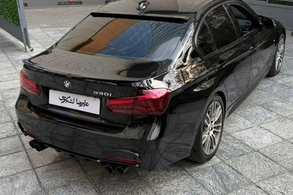 ب ام و، سری 3 سدان