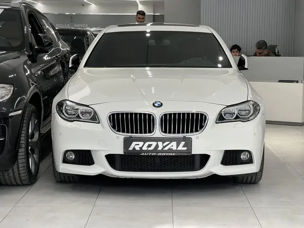 ب ام و، سری 5 سدان