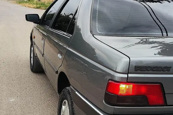 پژو  405