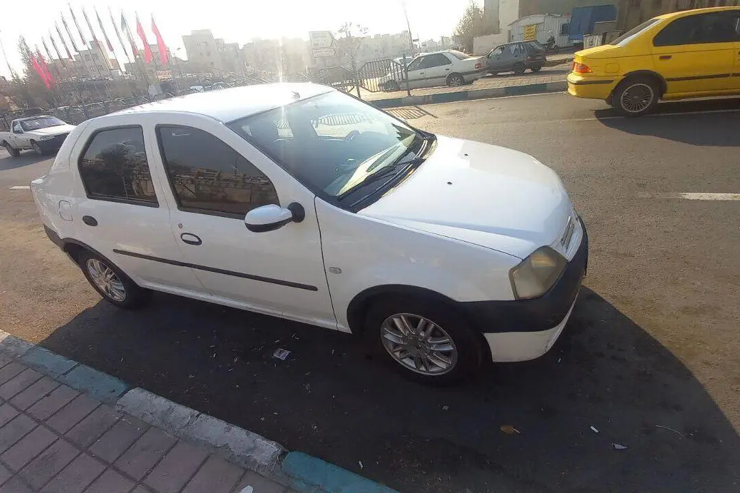 رنو،  تندر 90