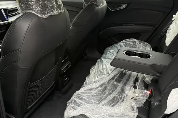 آئودی، Q4 e-tron