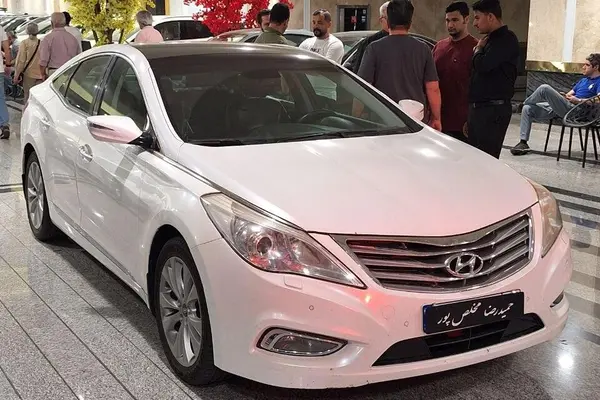 هیوندای  آزرا (گرنجور)
