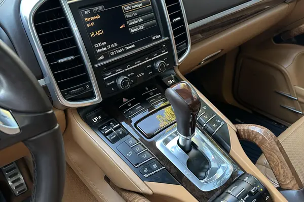 پورشه، کاین