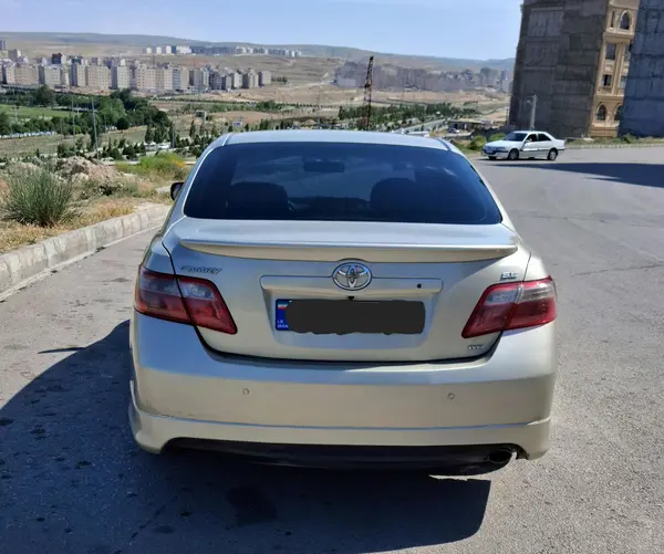 تویوتا  کمری