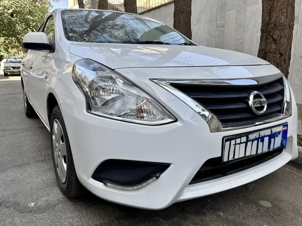 نیسان، سانی