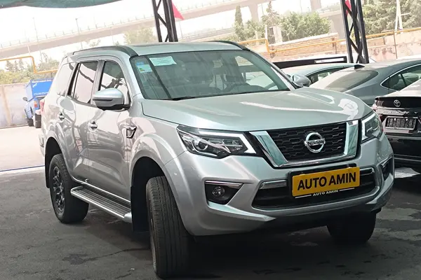 نیسان  ترا