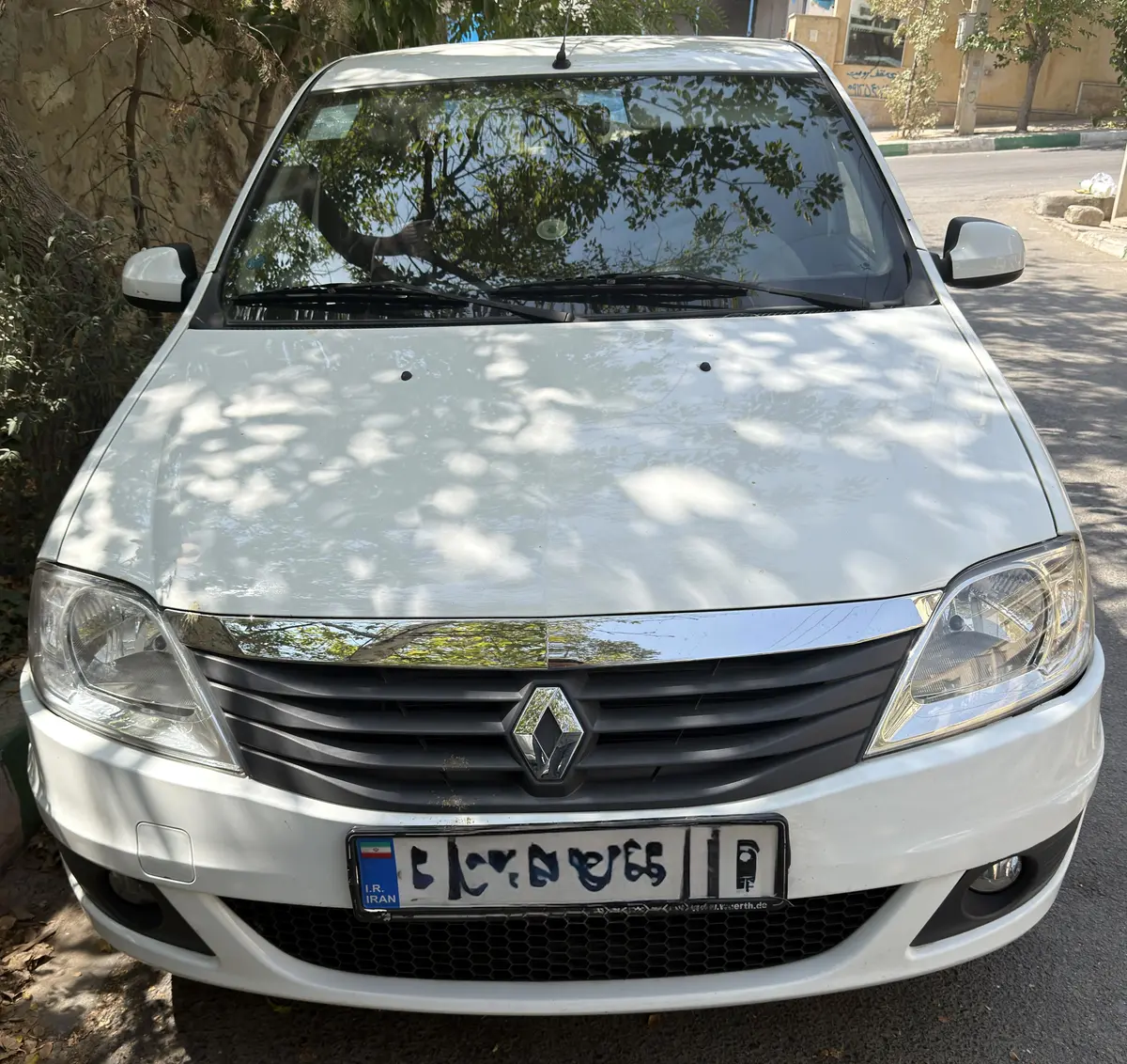 رنو،  تندر 90