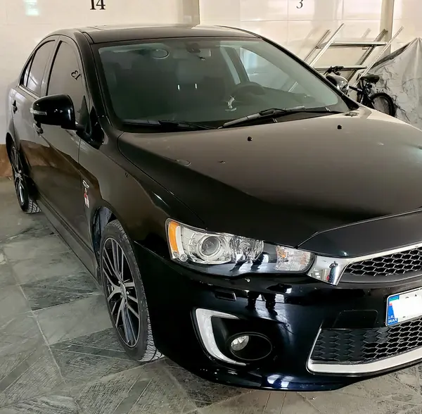 میتسوبیشی، لنسر