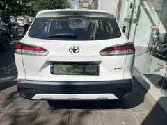 تویوتا، کرولا کراس هیبرید