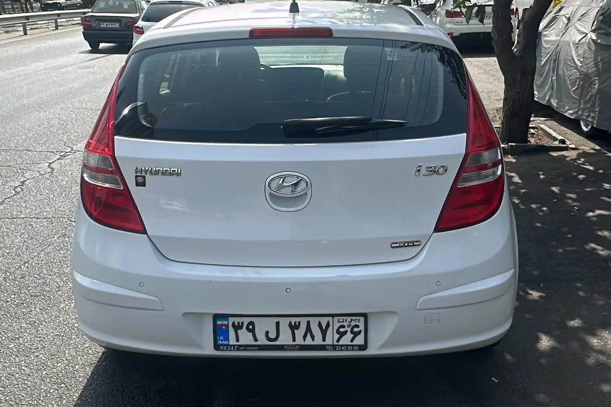 هیوندای  i30