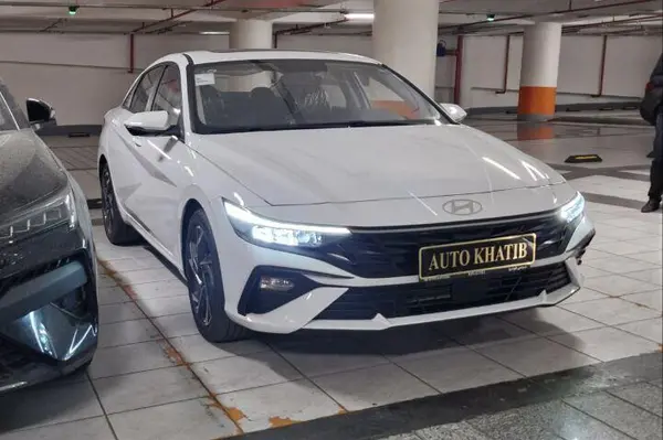 هیوندای، النترا