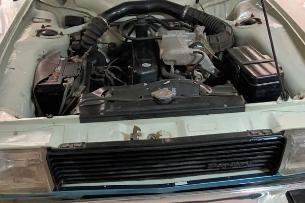 پیکان، سدان