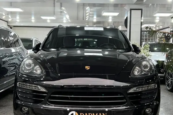 پورشه، کاین