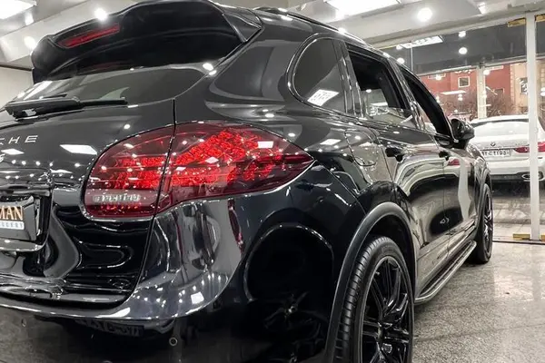 پورشه، کاین