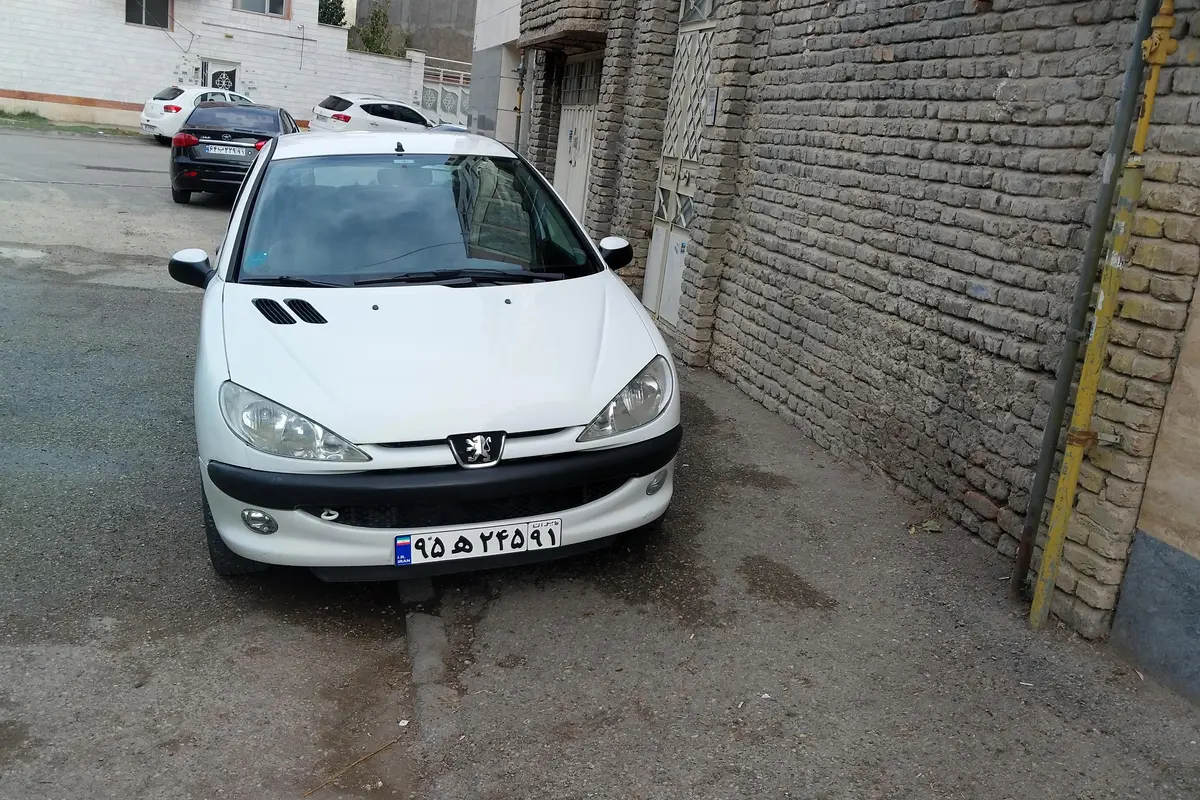 پژو،  206 SD