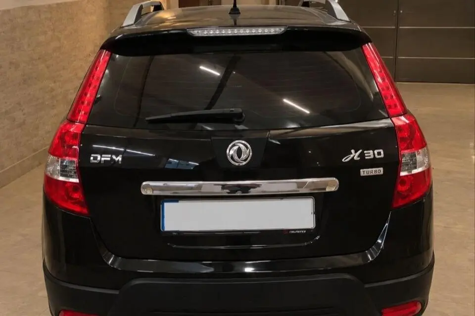 دانگ فنگ،  H30 کراس