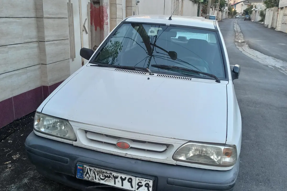 پراید،  صندوق دار
