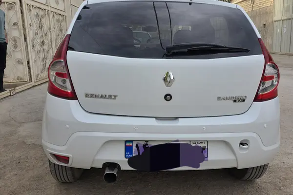 رنو  ساندرو